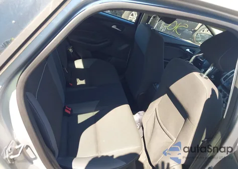 2012 Ford Focus Se z USA, uszkodzony, nr VIN 1FAHP3F22CL269733